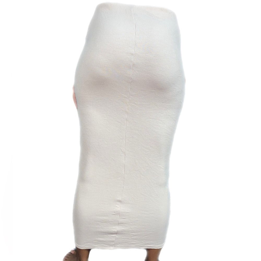 Light Pink Ribbed Skirt - Picture 2 of 2